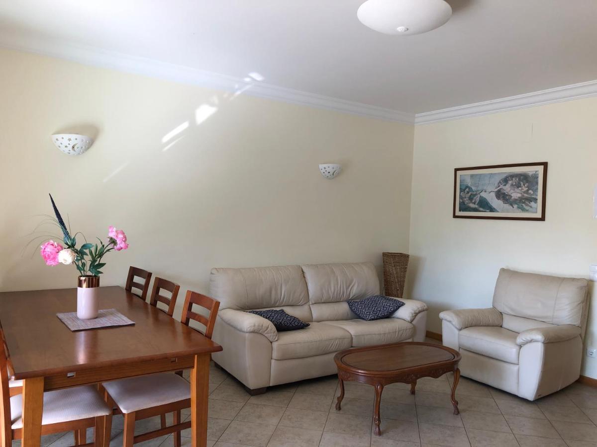 Apartamentos Pomba Branca Olhos de Agua  Ngoại thất bức ảnh